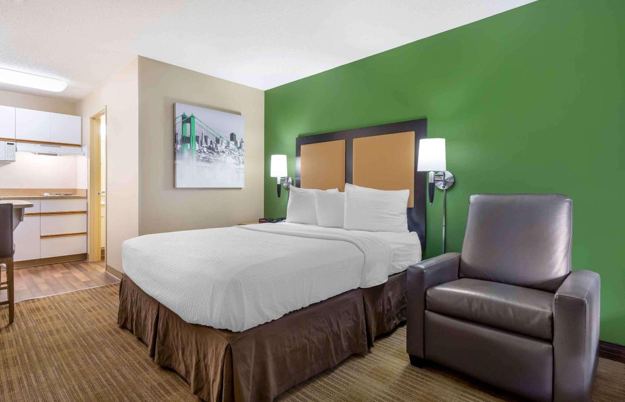 Extended Stay America Suites - Seattle - Bellevue - Factoria מראה חיצוני תמונה